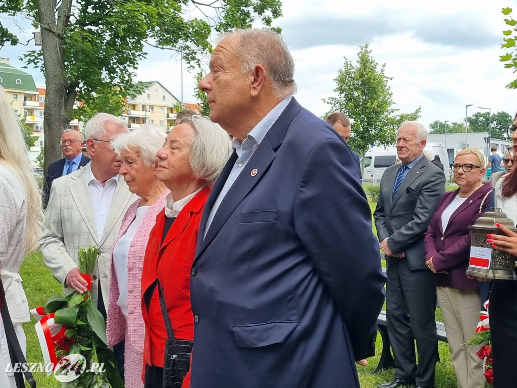 Odsłonięcie tablicy na Skwerze Marii i Lecha Kaczyńskich