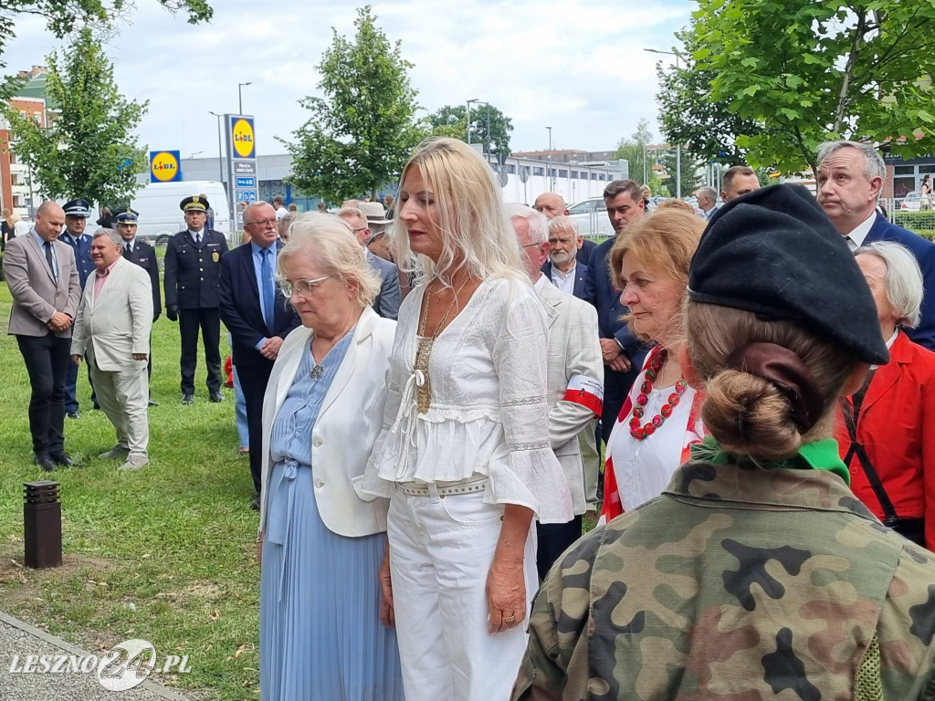 Odsłonięcie tablicy na Skwerze Marii i Lecha Kaczyńskich