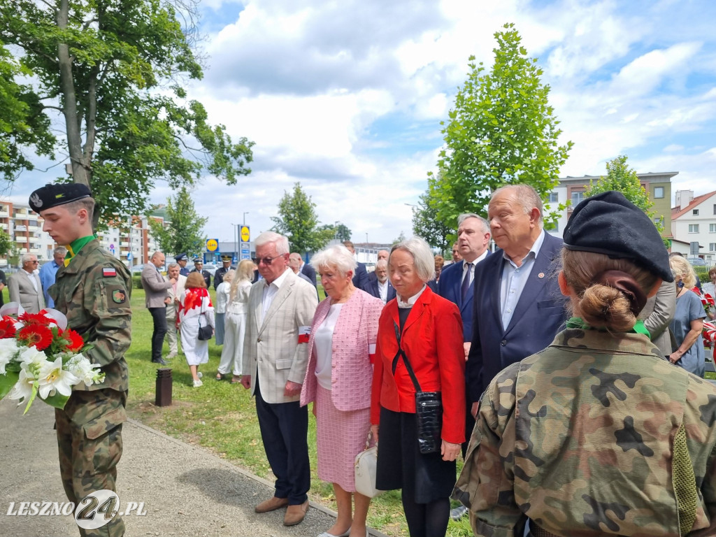 Odsłonięcie tablicy na Skwerze Marii i Lecha Kaczyńskich