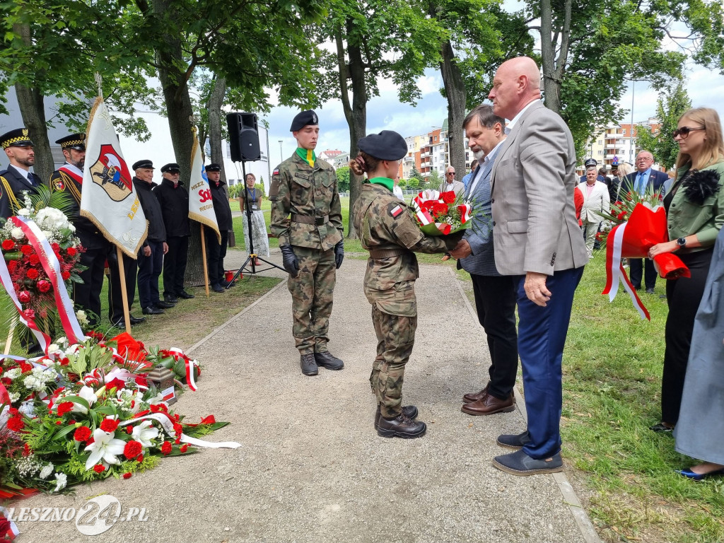 Odsłonięcie tablicy na Skwerze Marii i Lecha Kaczyńskich
