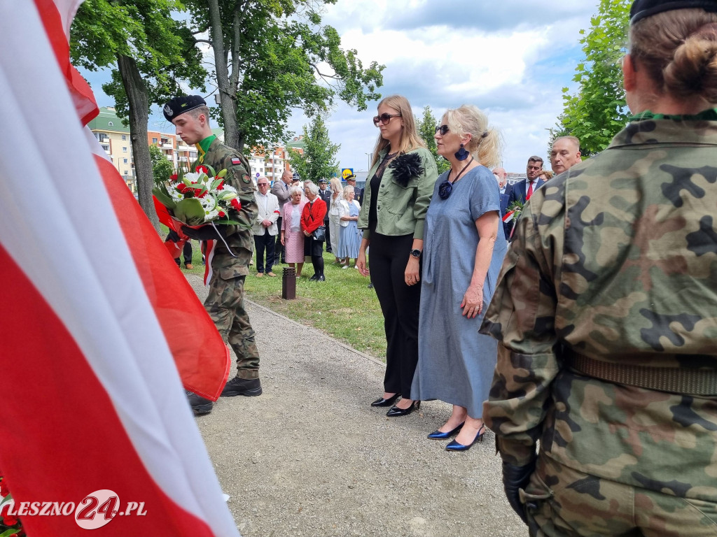 Odsłonięcie tablicy na Skwerze Marii i Lecha Kaczyńskich