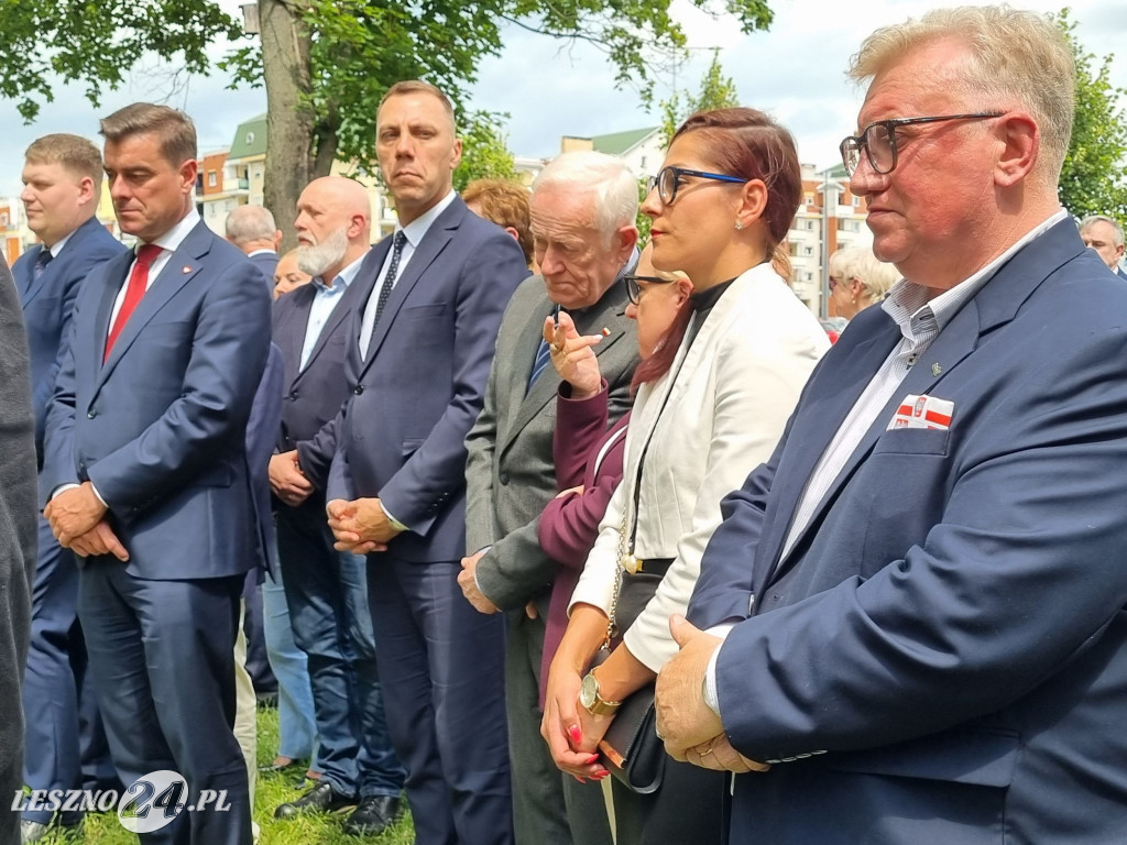 Odsłonięcie tablicy na Skwerze Marii i Lecha Kaczyńskich