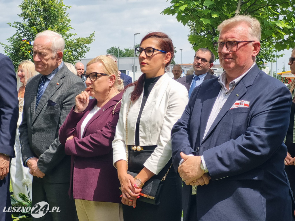 Odsłonięcie tablicy na Skwerze Marii i Lecha Kaczyńskich