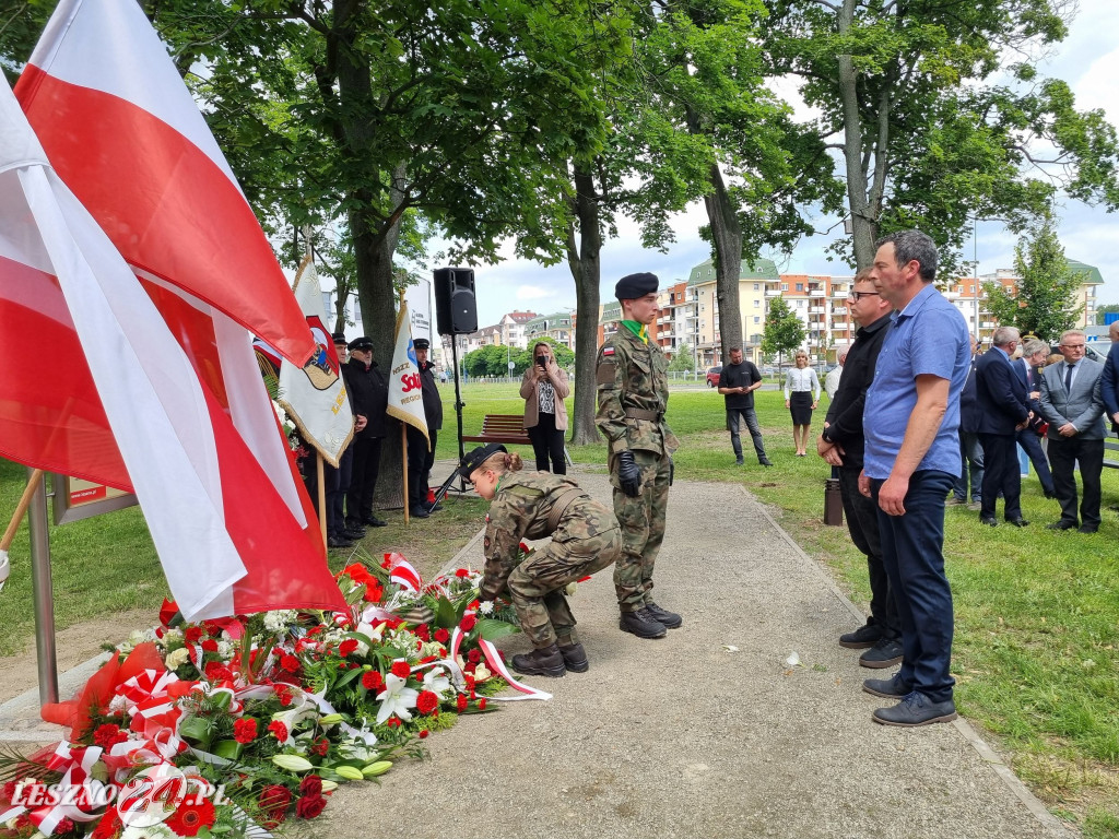 Odsłonięcie tablicy na Skwerze Marii i Lecha Kaczyńskich