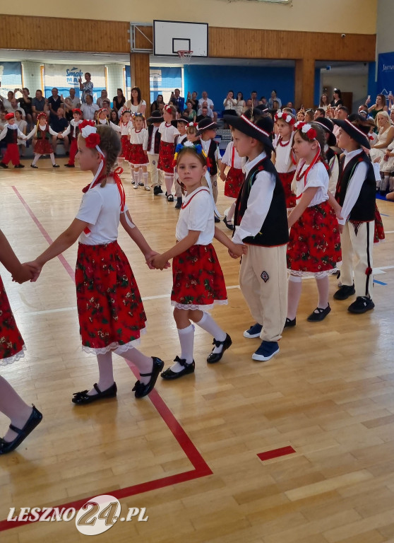 Pożegnanie absolwentów Kolorowego Wiatraczka