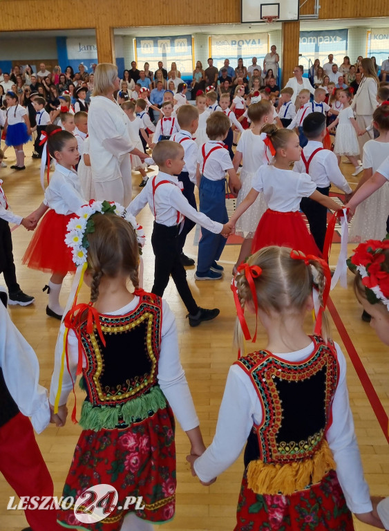 Pożegnanie absolwentów Kolorowego Wiatraczka