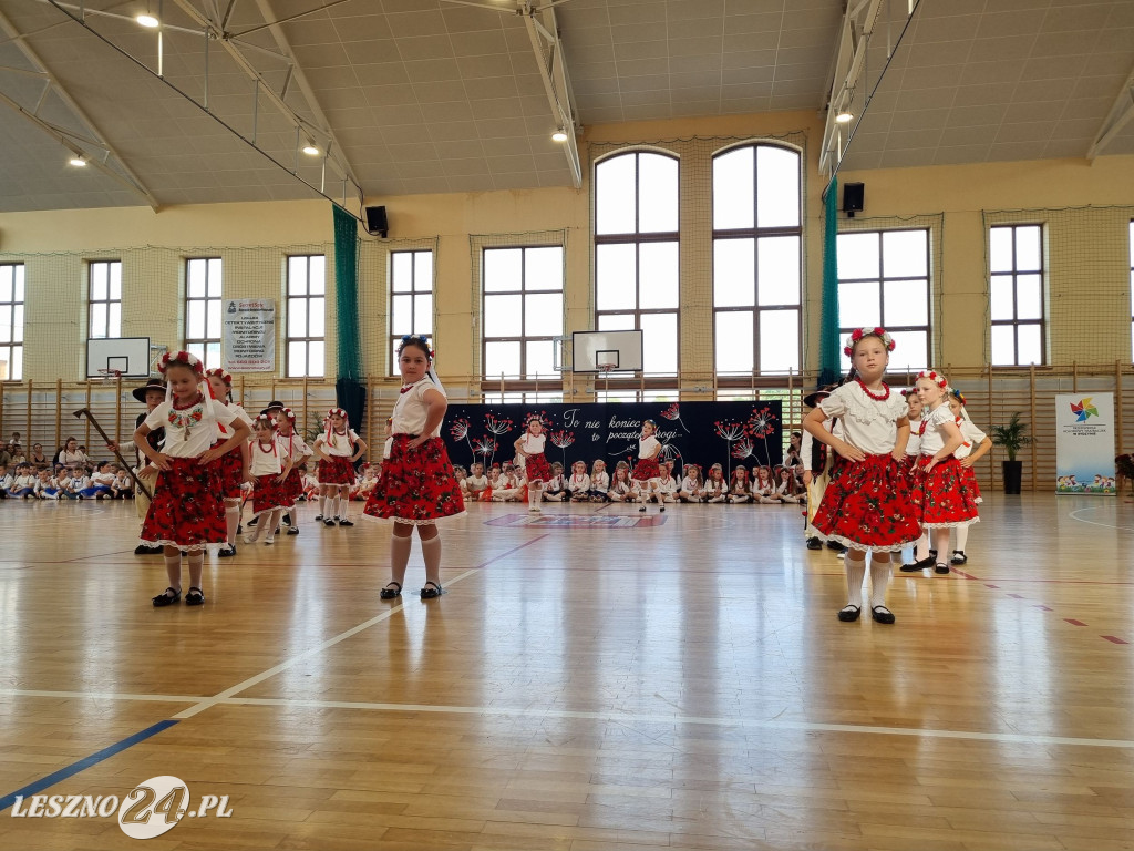 Pożegnanie absolwentów Kolorowego Wiatraczka