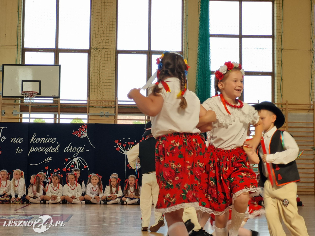 Pożegnanie absolwentów Kolorowego Wiatraczka