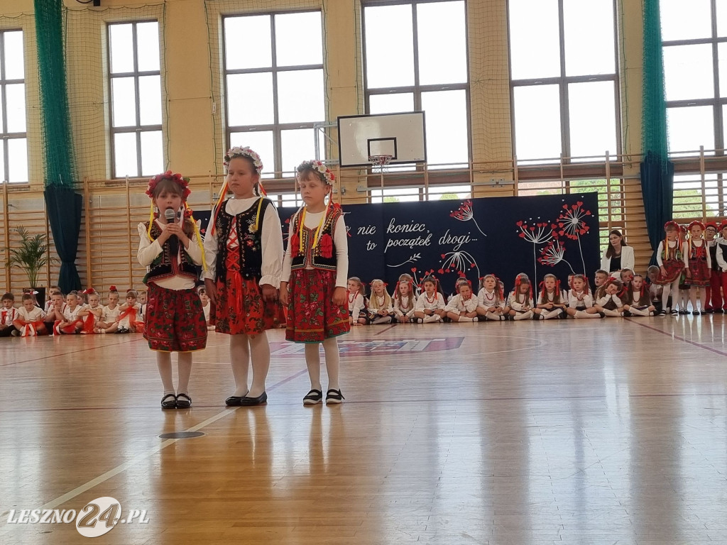 Pożegnanie absolwentów Kolorowego Wiatraczka