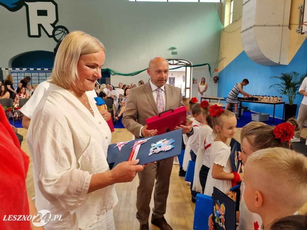 Pożegnanie absolwentów Kolorowego Wiatraczka