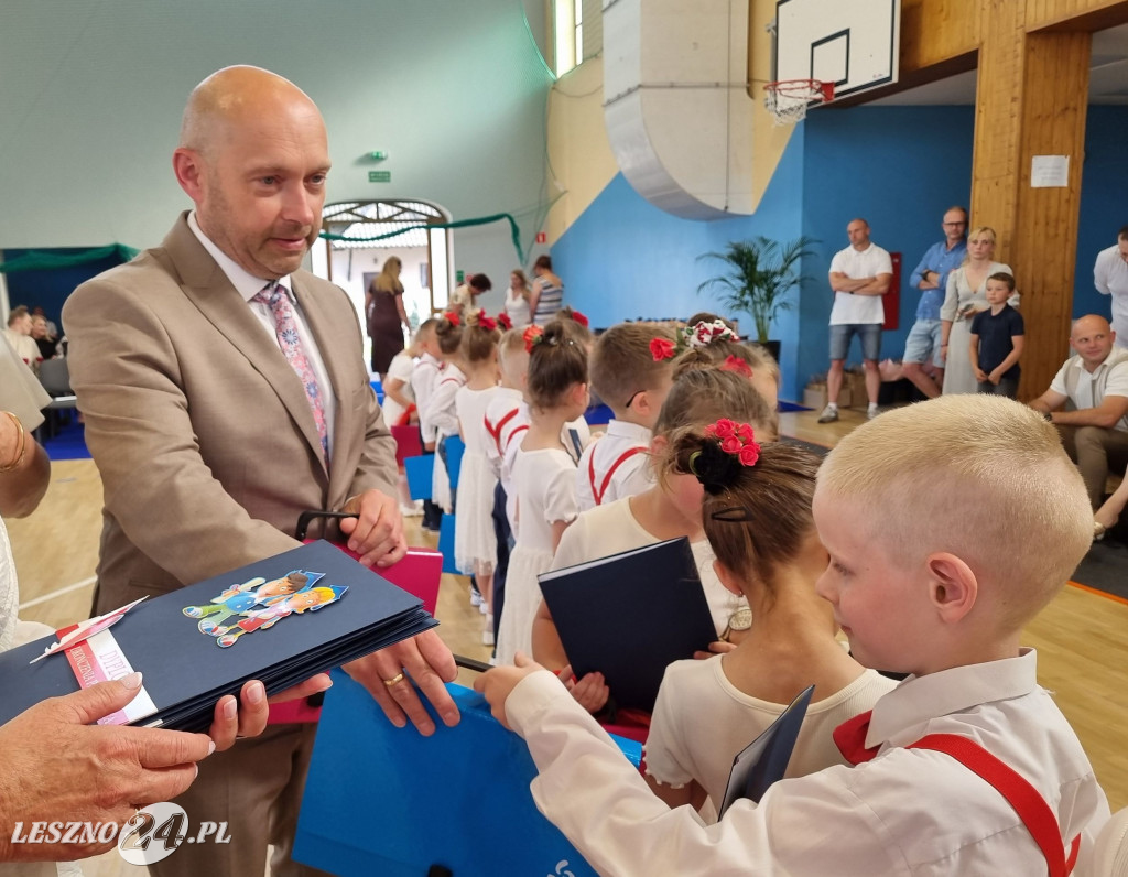 Pożegnanie absolwentów Kolorowego Wiatraczka