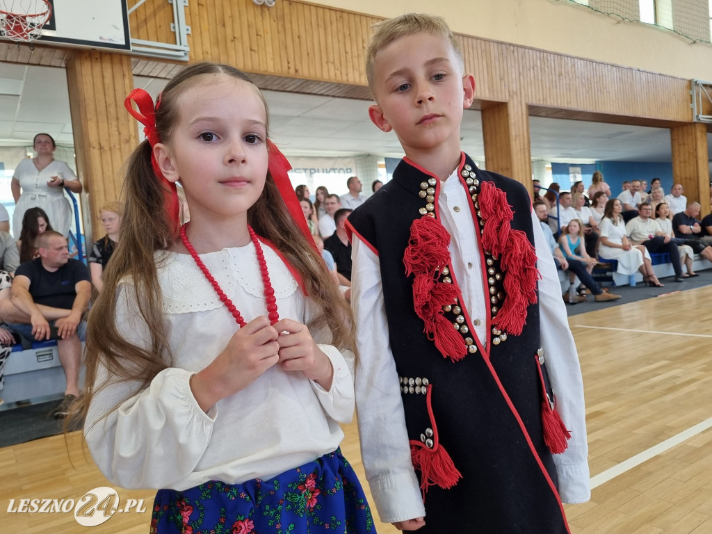 Pożegnanie absolwentów Kolorowego Wiatraczka