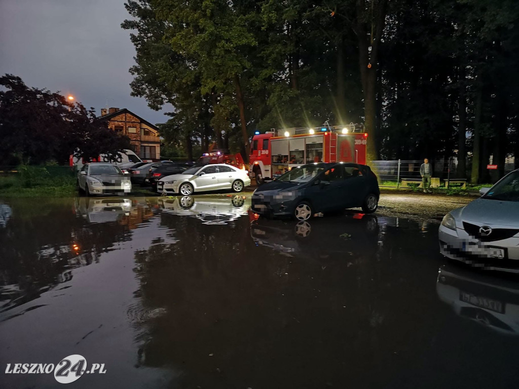 Drzewo przygniotło 15-latka