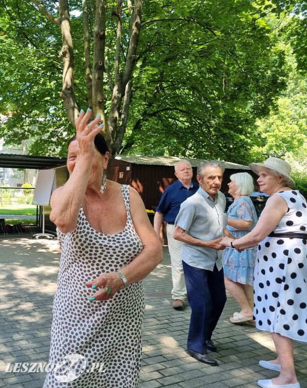 Piknik w Domu Seniora w Lesznie