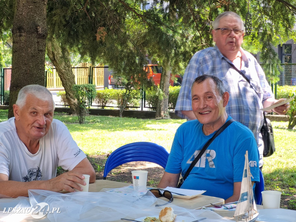 Piknik w Domu Seniora w Lesznie
