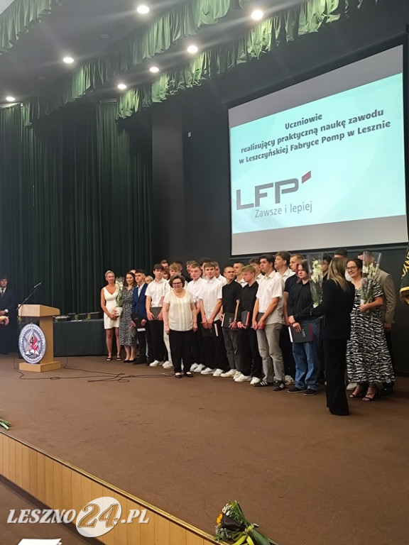 Zakończenie roku szkolnego ZS nr 4 w Lesznie