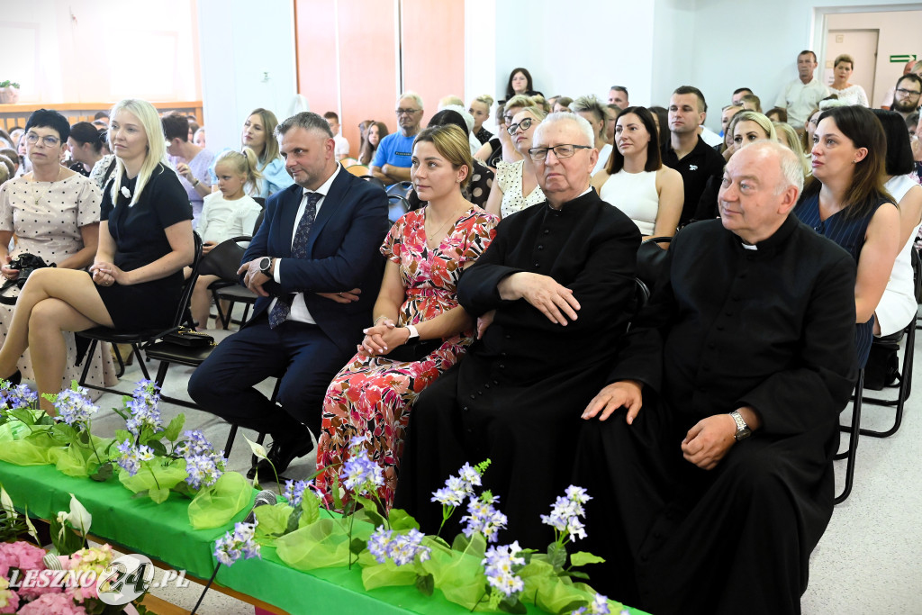 Koniec roku i pożegnanie pani dyrektor w Garzynie