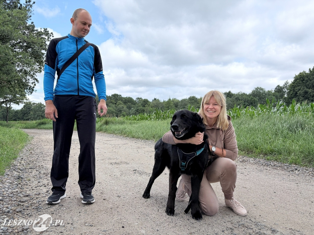 Pieskowe przywitanie lata