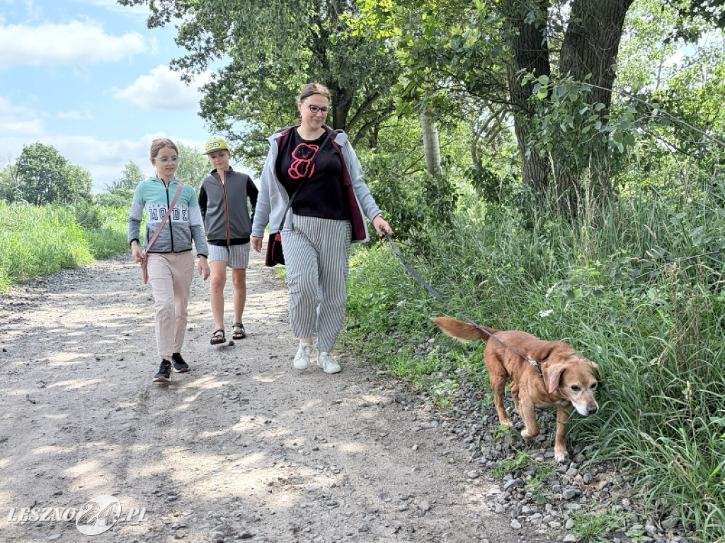 Pieskowe przywitanie lata