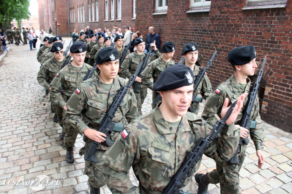 Kolejni rekruci złożyli przysięgę w Lesznie