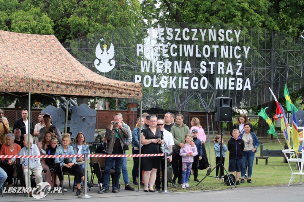 Kolejni rekruci złożyli przysięgę w Lesznie