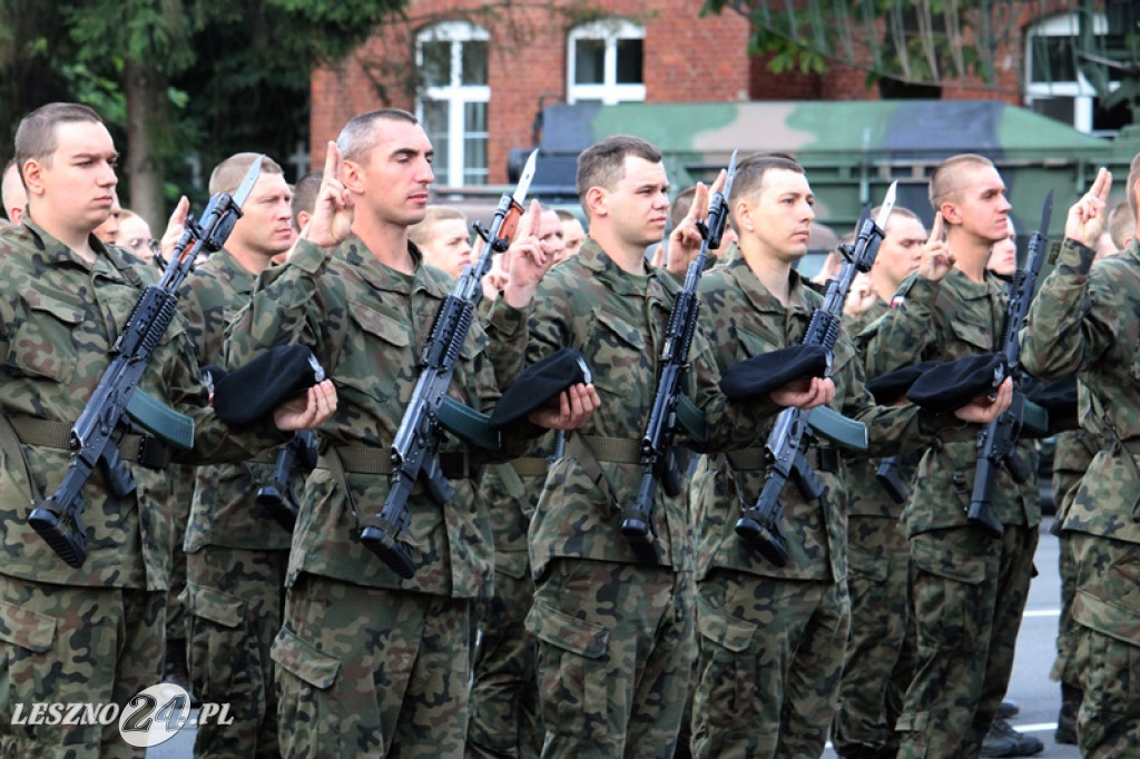 Kolejni rekruci złożyli przysięgę w Lesznie