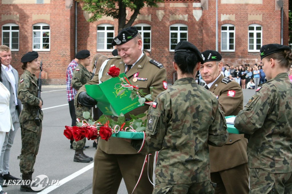 Kolejni rekruci złożyli przysięgę w Lesznie