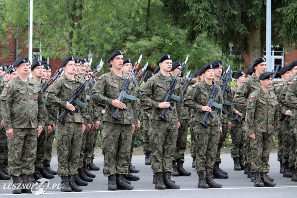 Kolejni rekruci złożyli przysięgę w Lesznie