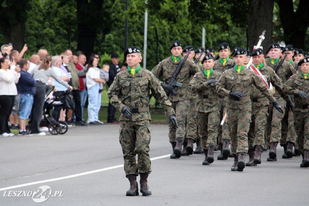 Kolejni rekruci złożyli przysięgę w Lesznie