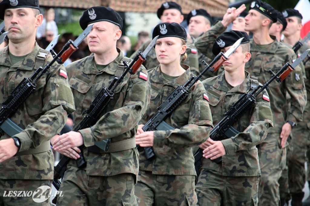 Kolejni rekruci złożyli przysięgę w Lesznie