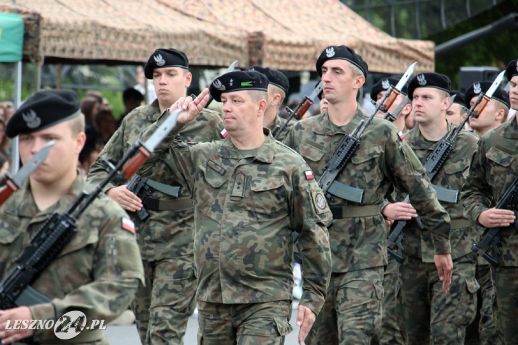 Kolejni rekruci złożyli przysięgę w Lesznie