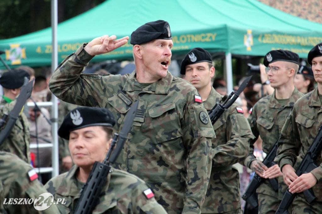 Kolejni rekruci złożyli przysięgę w Lesznie