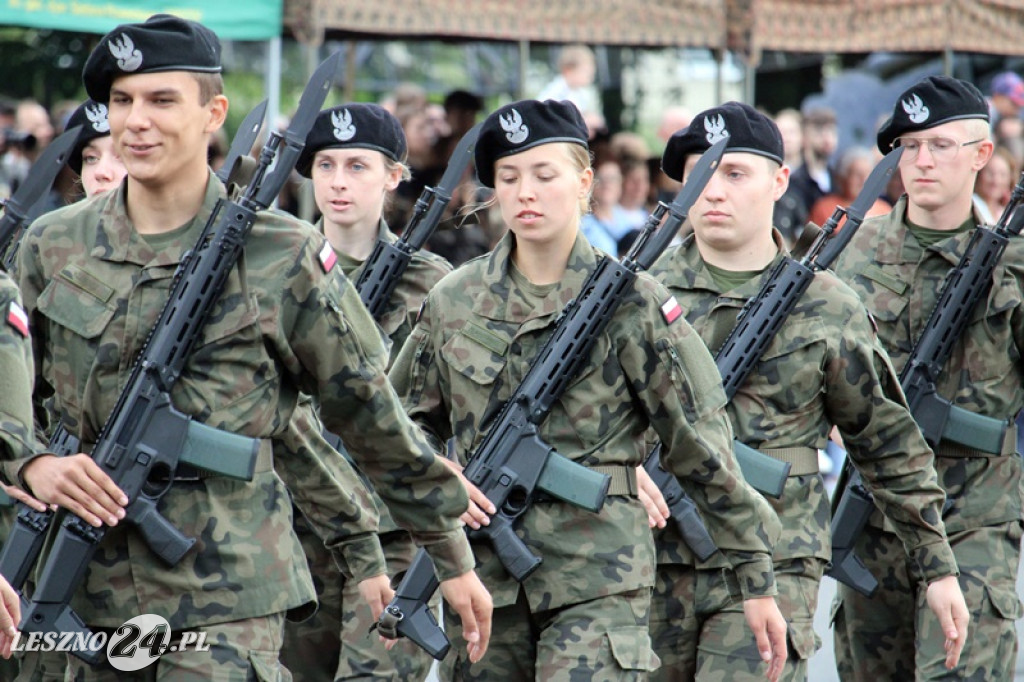 Kolejni rekruci złożyli przysięgę w Lesznie