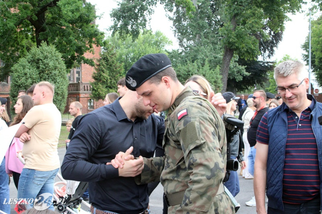 Kolejni rekruci złożyli przysięgę w Lesznie