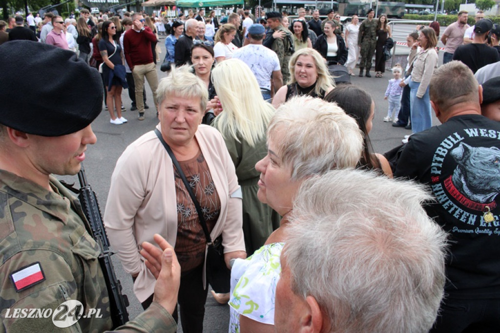 Kolejni rekruci złożyli przysięgę w Lesznie
