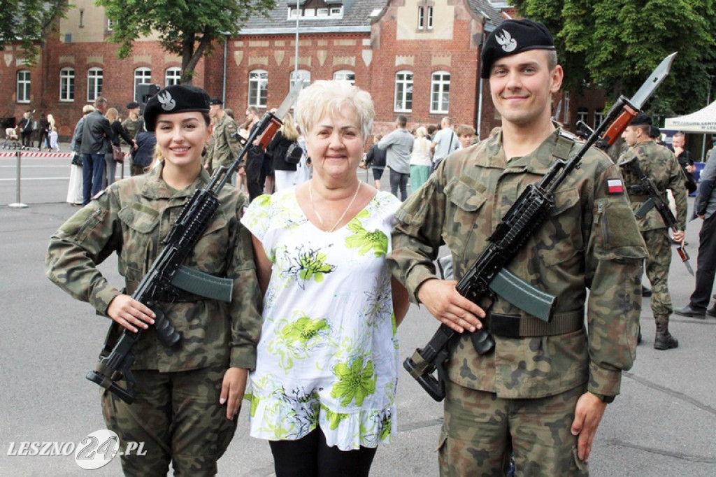 Kolejni rekruci złożyli przysięgę w Lesznie