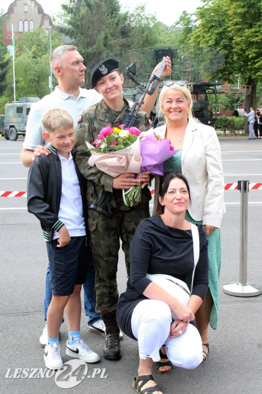 Kolejni rekruci złożyli przysięgę w Lesznie