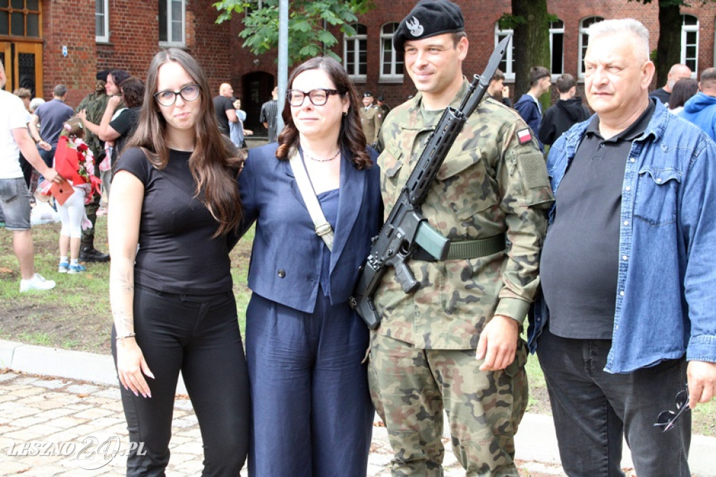 Kolejni rekruci złożyli przysięgę w Lesznie
