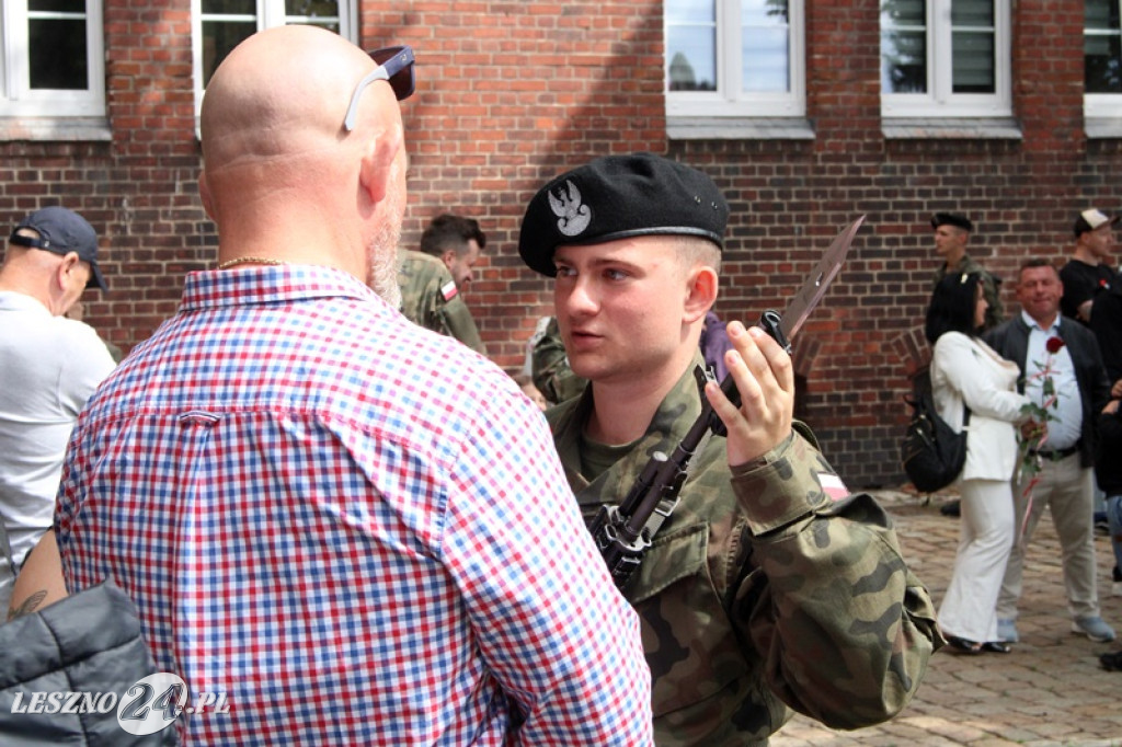 Kolejni rekruci złożyli przysięgę w Lesznie