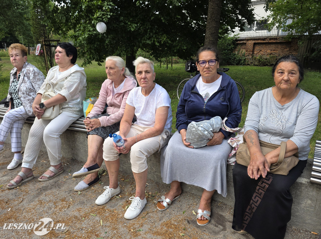 Potańcówka pod chmurką w Lesznie