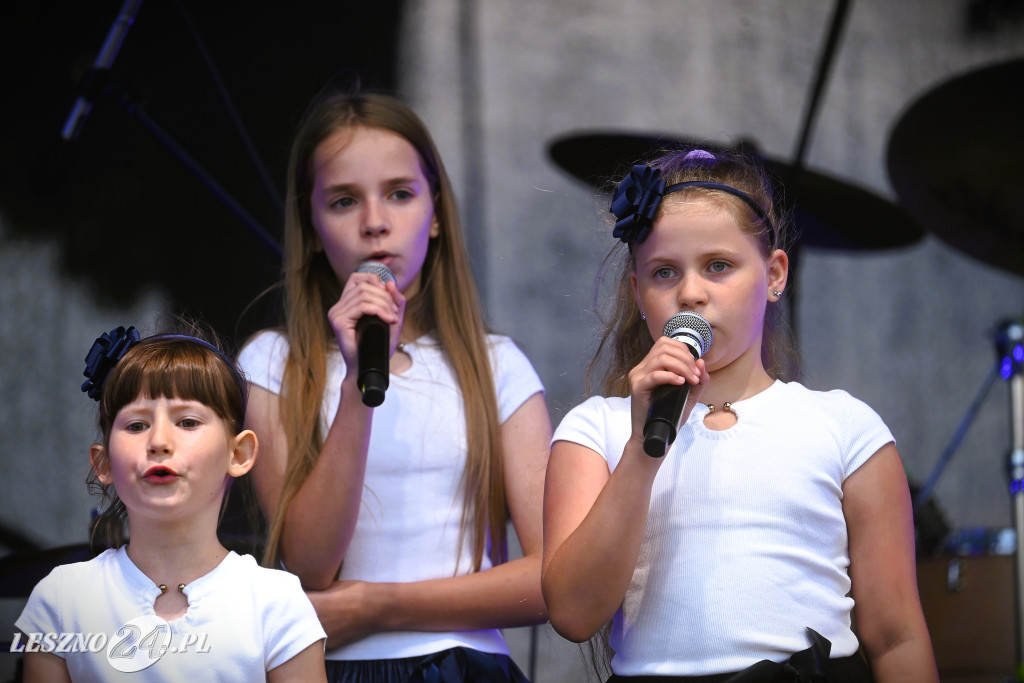 Ewa Farna na Dniach Gminy Krzemieniewo