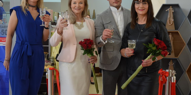 Laura Łącz pomogła przeciąć wstęgę (zdjęcia)