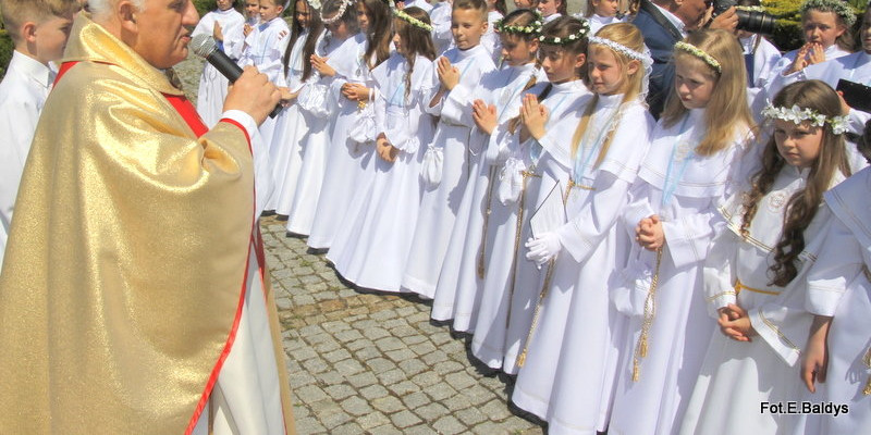 I Komunia Święta w Gronowie (zdjęcia)