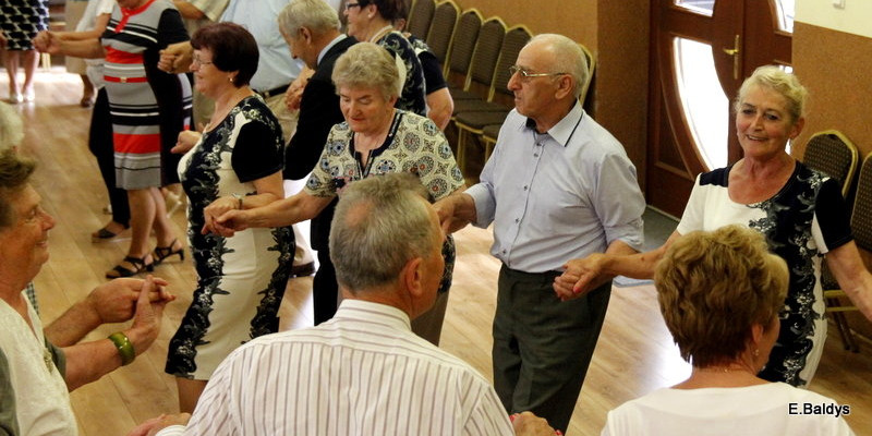 W Belęcinie seniorzy świętowali Dzień Matki i Ojca (zdjęcia)