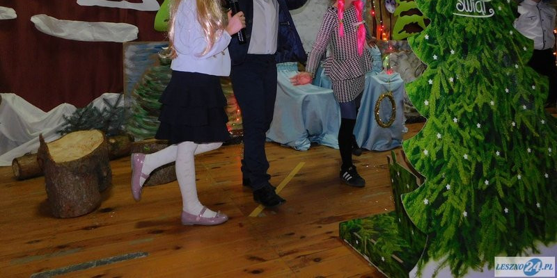 Uczniowie wystawili jasełka (zdjęcia) 