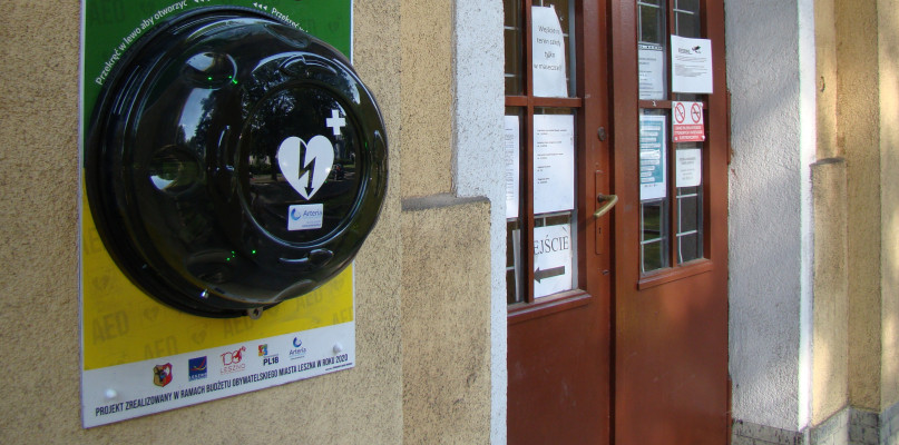 W 13 punktach w Lesznie zamontowano kapsuły. Wkrótce pojawią się w nich ważne urzą