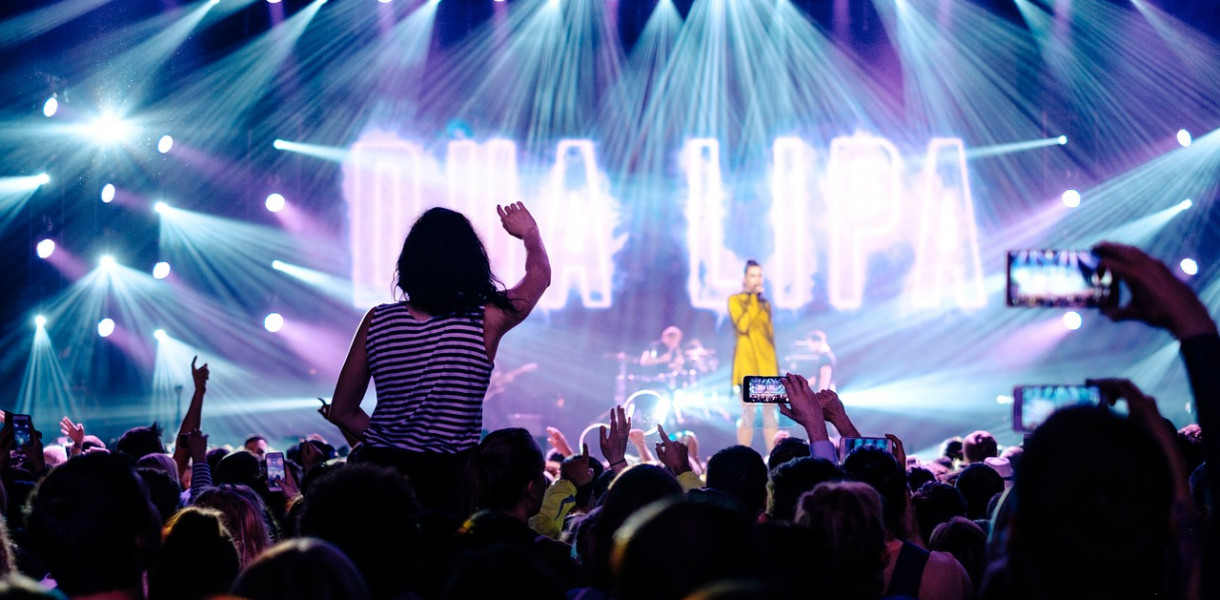 Jak wybrać miejsce na koncercie?