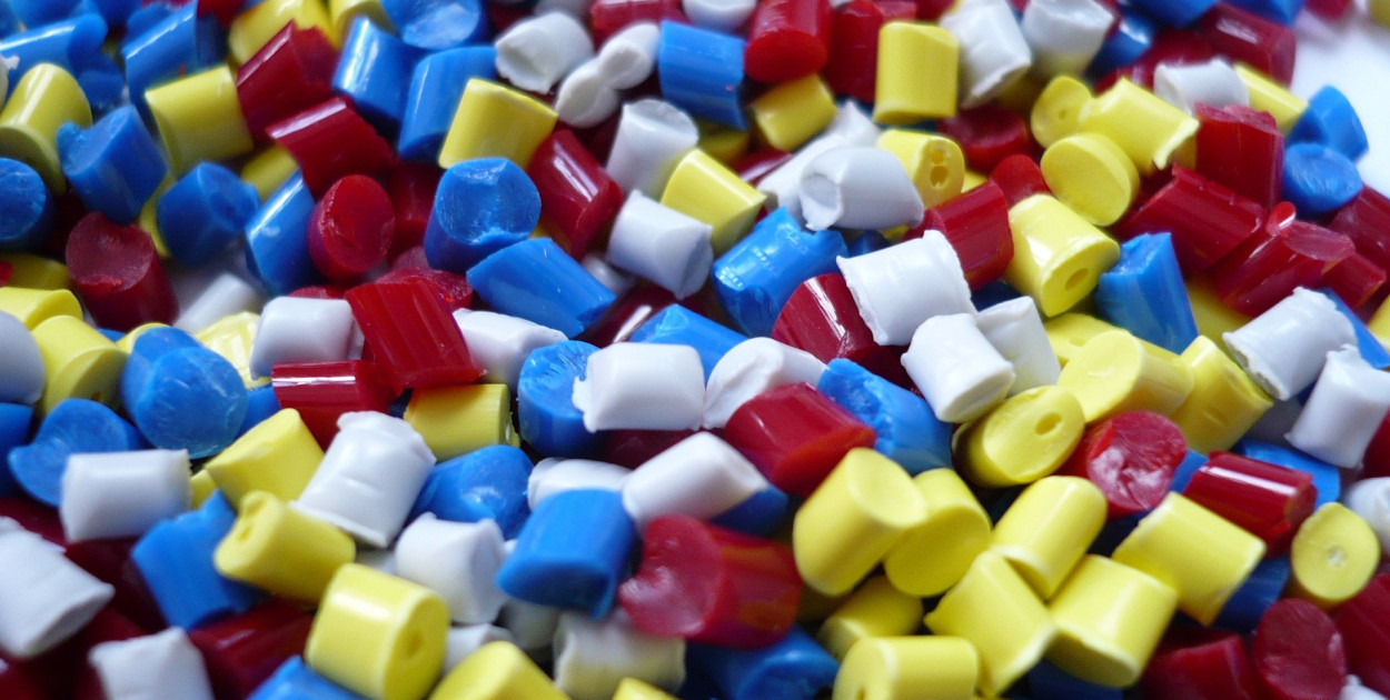 Gdzie tworzywa termoplastyczne znajdują zastosowanie?