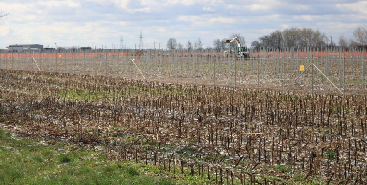 Na granicy Leszna i gminy Lipno powstaje wielka farma fotowoltaiczna 