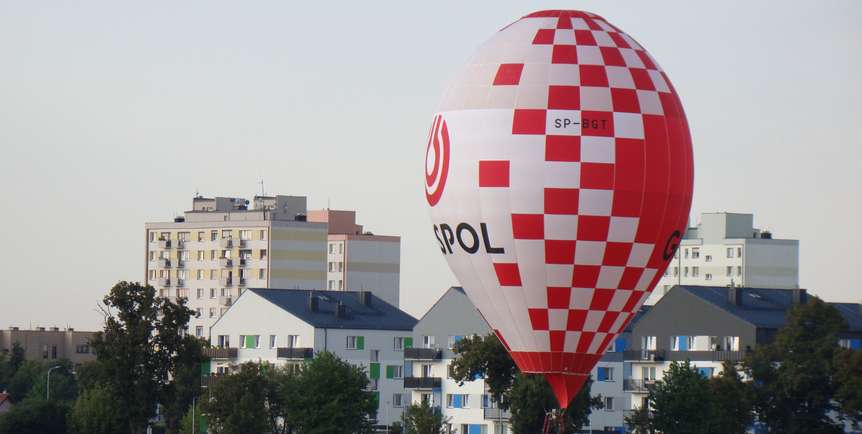 Balony nad Lesznem. Będzie też pokaz nocny na lotnisku